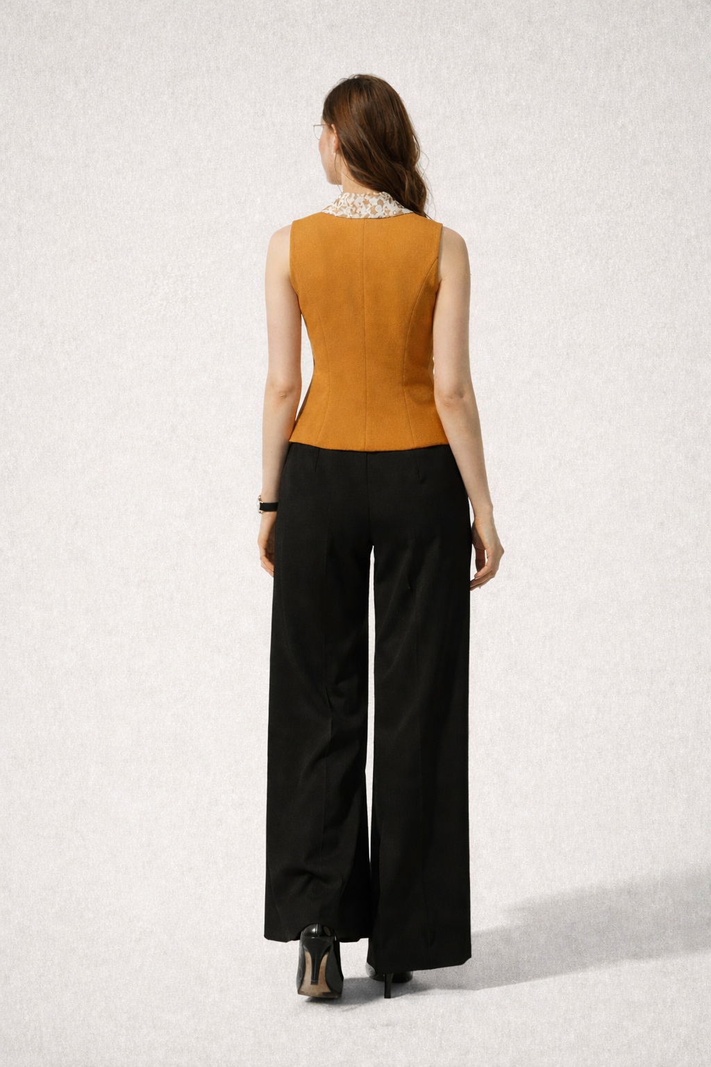 Floral Collar Waistcoat
